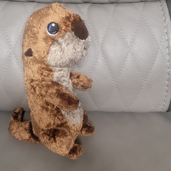 Disney Pixar Plush 10" Brown Otter Finding Dori Sea Animal - Picture 3 of 6